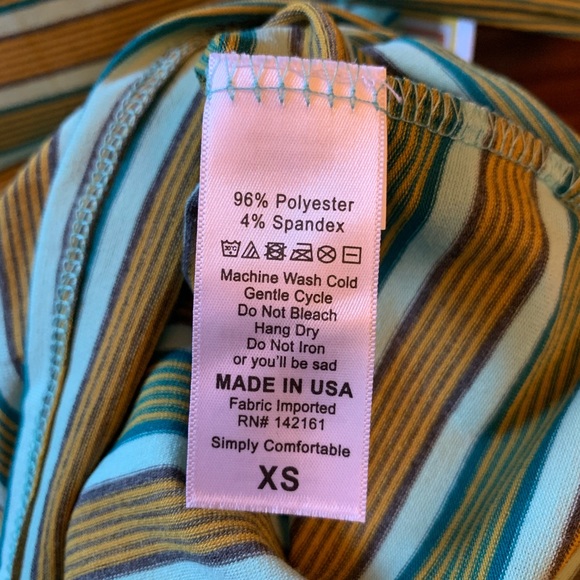 🌻3 for $15🌻 NWT Lularoe Gigi striped top - Picture 3 of 6